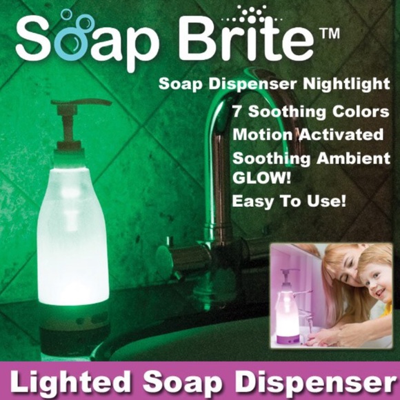 NWT 🆕 Soap/sanitizer dispenser and night light! - Picture 2 of 6